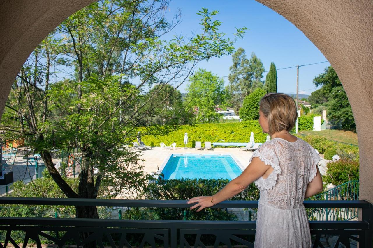 Le Clos Des Bruyeres Vallon-Pont-dʼArc Екстериор снимка